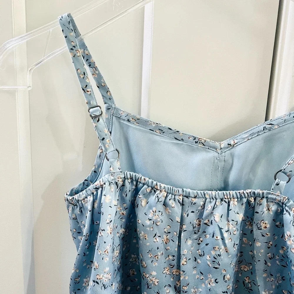 Abercrombie Kids blue floral top size 11/12